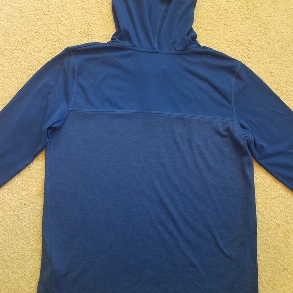 Chicago Cubs Under Armour Royal Blue Hooded Shirt Youth Size XL - Picture 3 of 4